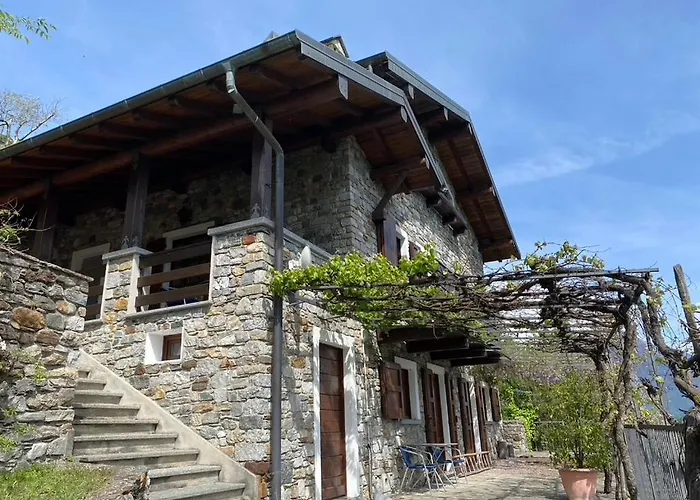 Rustico Dei Vini Casa vacanze Domaso